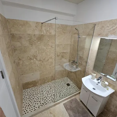 Almar Charming Studio & Acces Pool Navodari